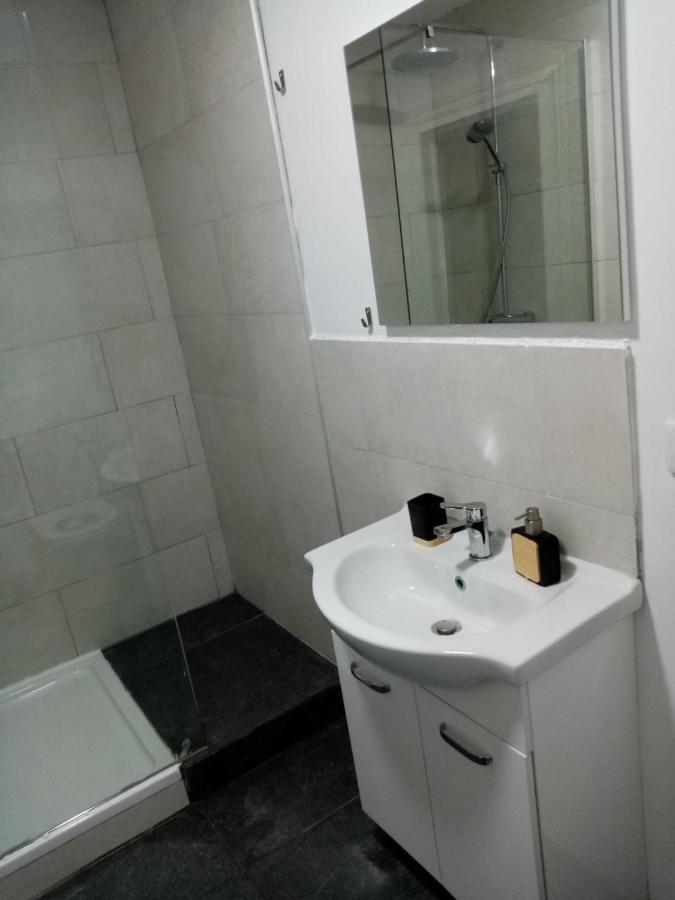 Feel At Home In Warre, دربي المظهر الخارجي الصورة